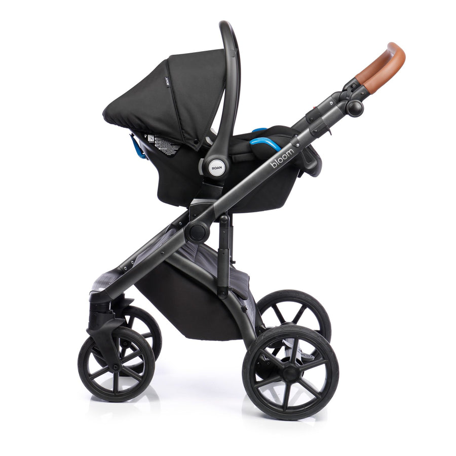Bass Next Barnavagn - FRÍR Aukahlutapakki (Verðmæti 32.880) - Black/Brown cognac
