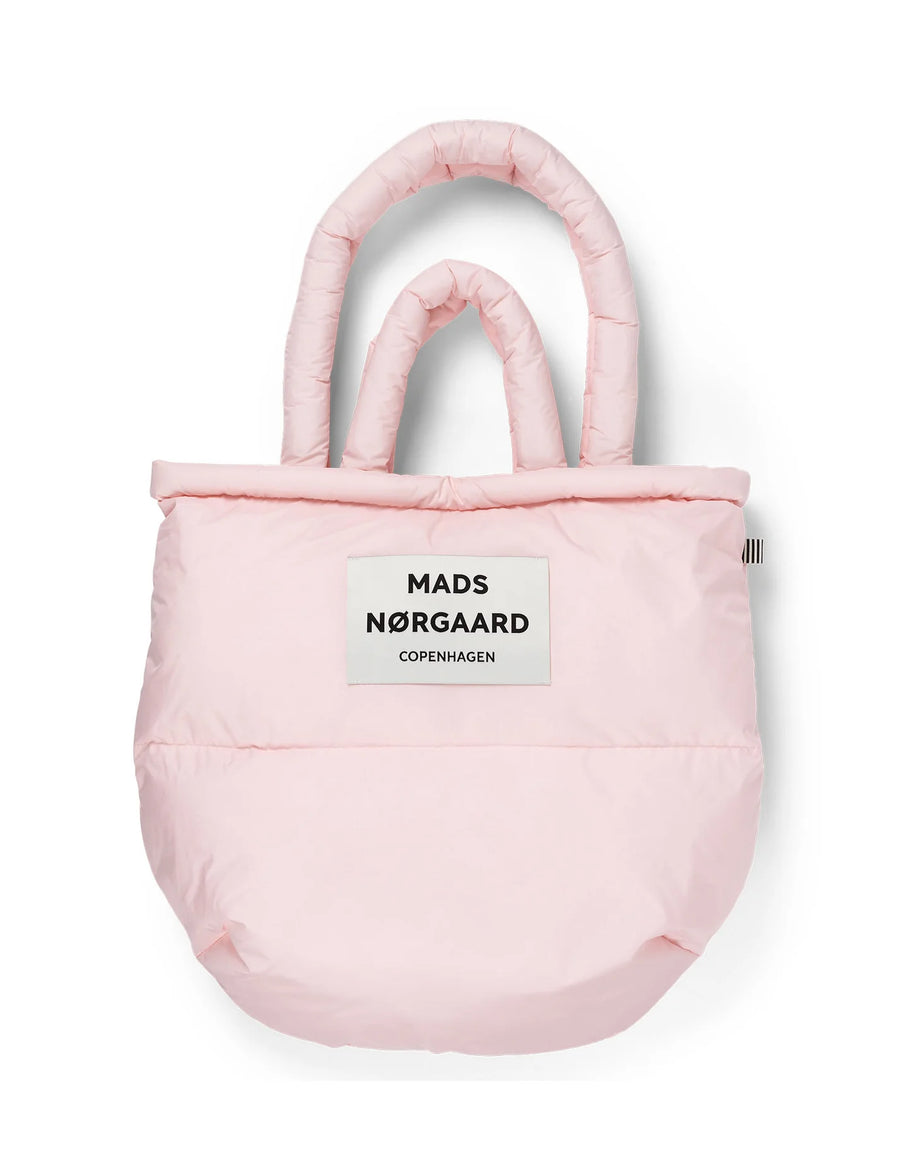 Taska - Norgaard - Blushing Bride
