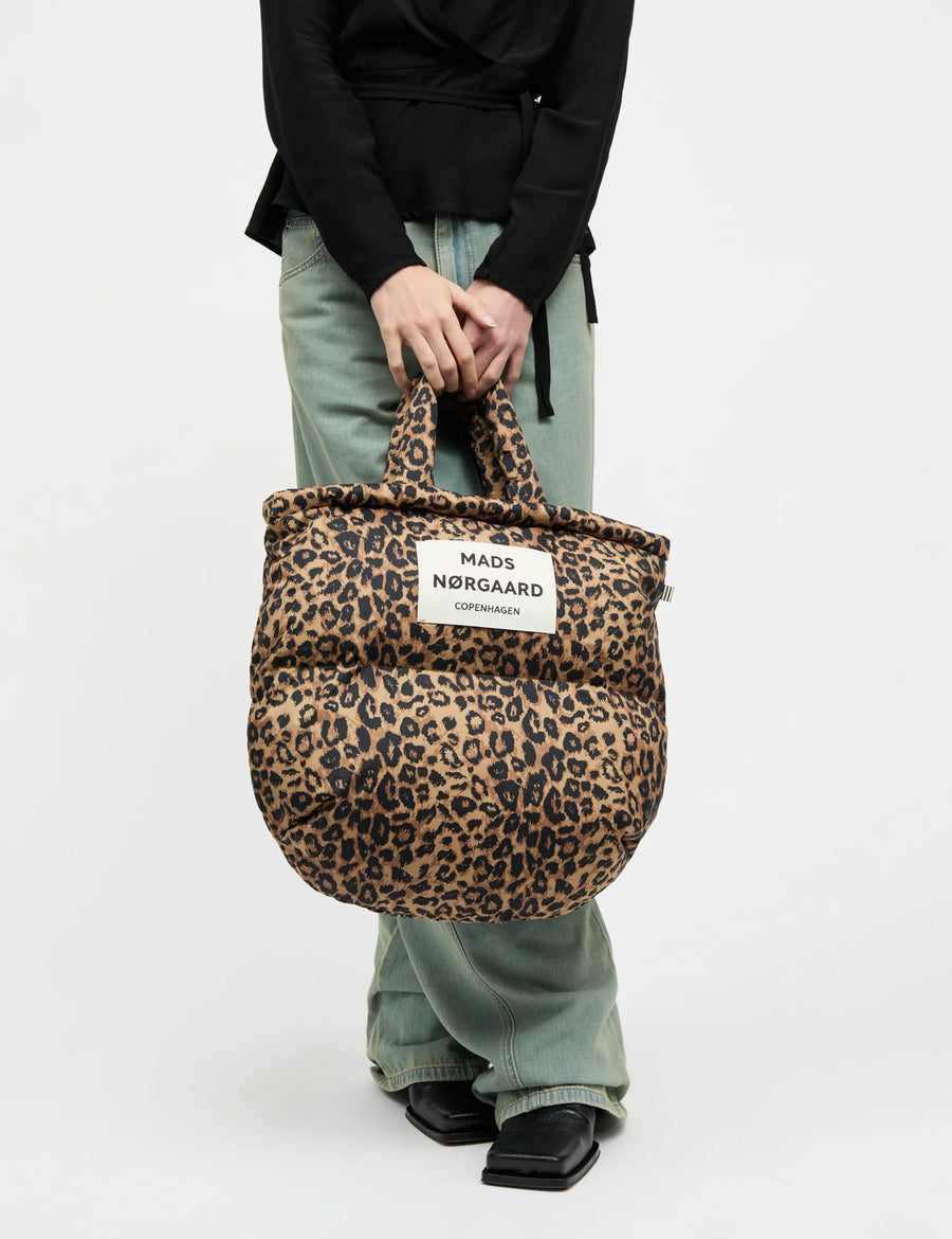 Taska - Puffer - Norgaard - Leo